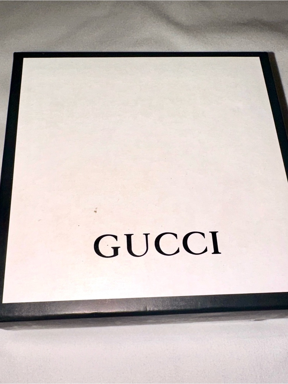 Gucci Men’s Black Belt with Gold-Tone Logo Buckle - Picture 4 of 4